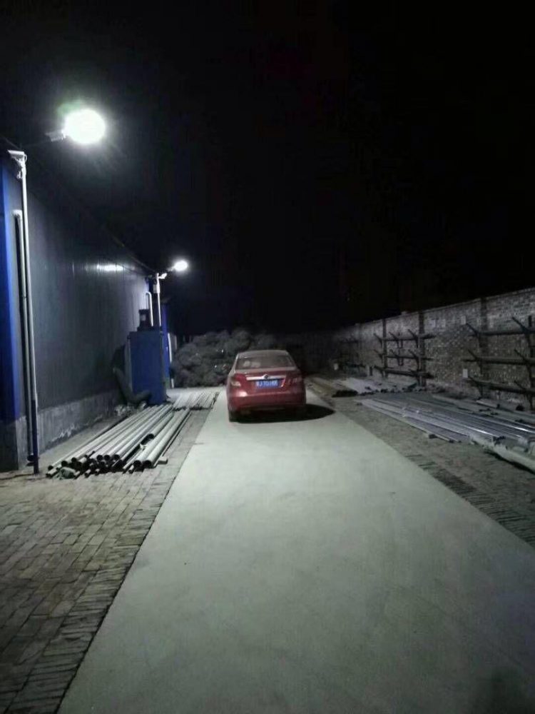 ALuminium solar LED street light with remote control 120w