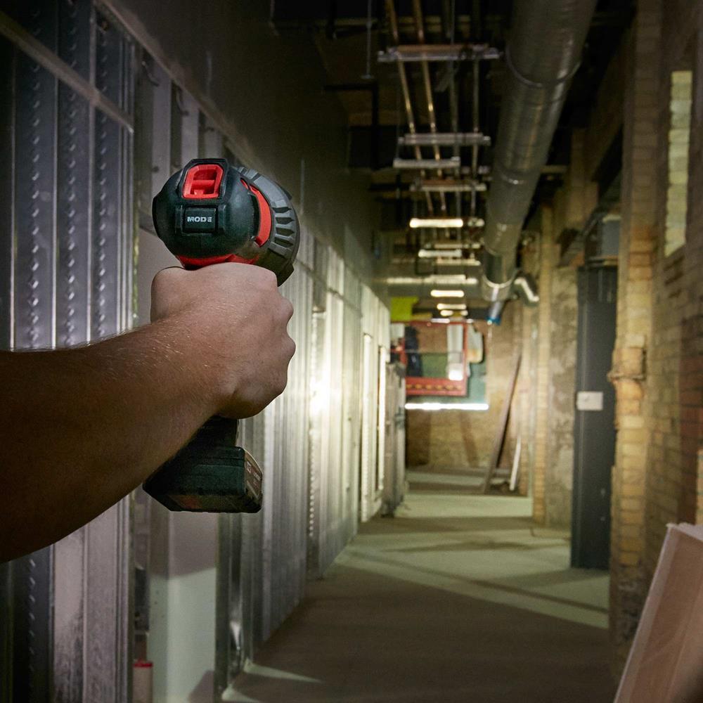 Milwaukee LED Spot Light 12v without battery M12SLED‐0