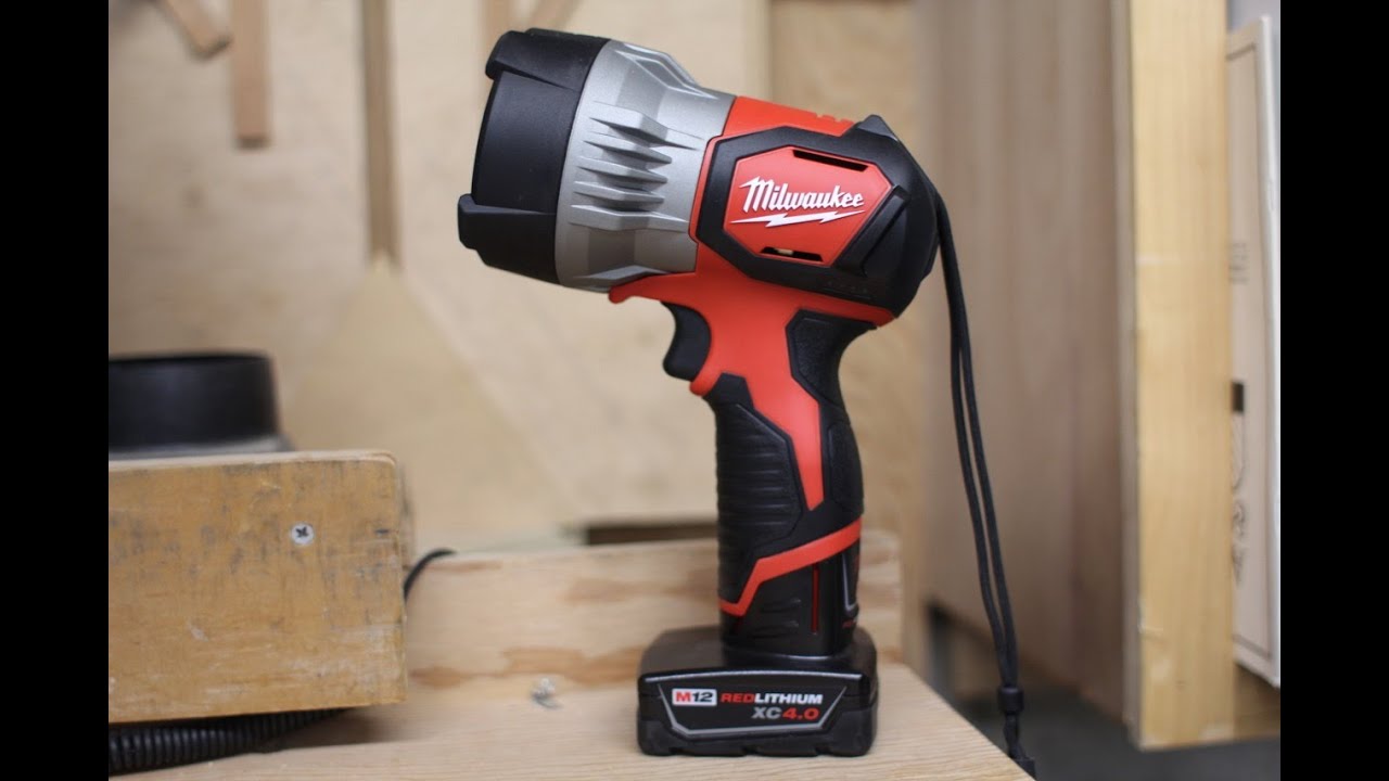 Milwaukee LED Spot Light 12v without battery M12SLED‐0