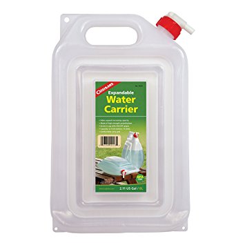 Expandable Water Carrier                                                      Capacity: 2 U.S. gal (7.57 L)